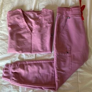 Chalk Pink Three-Pocket Top and jogger Pants